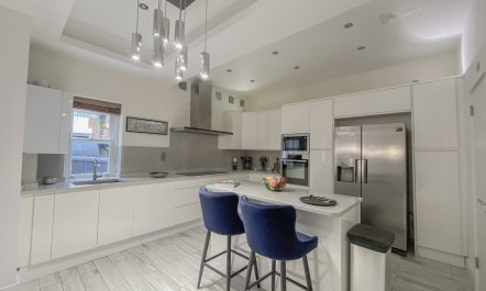 Kensington Hideaway 1