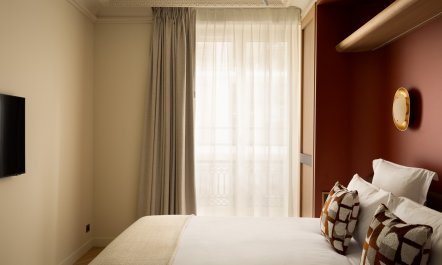 The Parisian Retreat 7