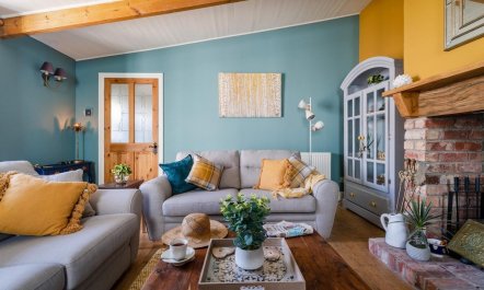 Teatime & Billiards 3