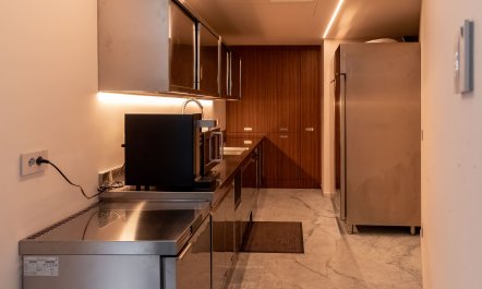 Ophelia on the Lake 8