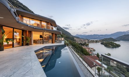 Ophelia on the Lake 1