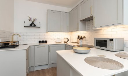 The Platinum Jubilee 6