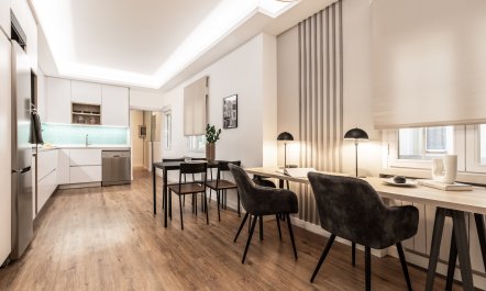 The Jewels of the Sun 7