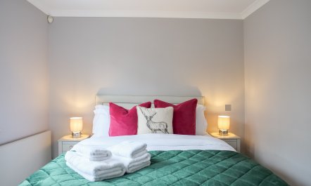 Notting Hill Glow 8