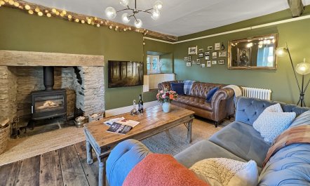 Hare and Hounds, Exton 4