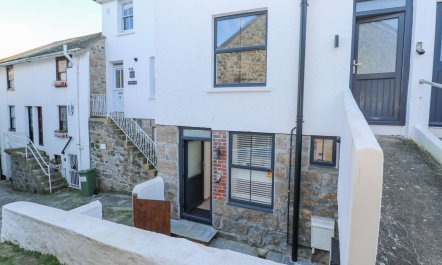 2A Salubrious Terrace 1