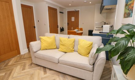 28 Rock Mill Holiday Apartments 6