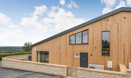 Bears Court North Barn 1 1