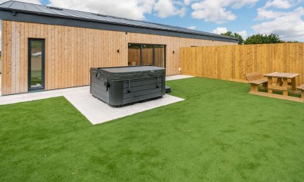 Bears Court North Barn 2 2