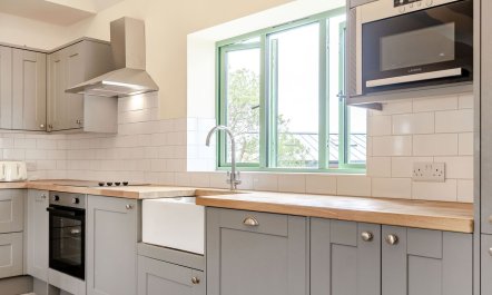 Bears Court The Annex 7