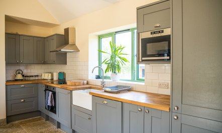 Bears Court The Annex 4