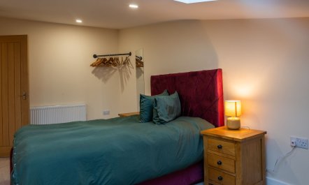 Bears Court North Barn 8 7