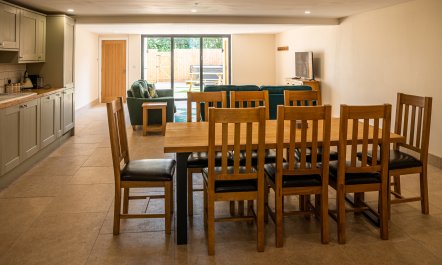 Bears Court North Barn 6 0