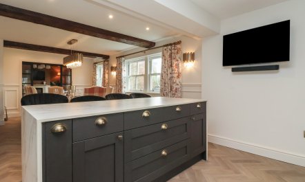 Providence Farmhouse 6