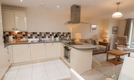 Time and Tide Apartment 25 7