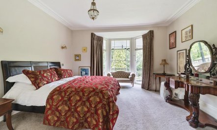 10 Bed in Barnstaple 7