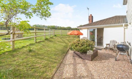 2 Bed in Barnstaple 1