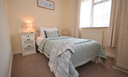 2 Bed in Barnstaple 9