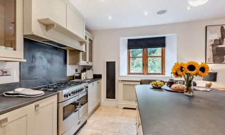 4 Bed in Berrynarbor 7