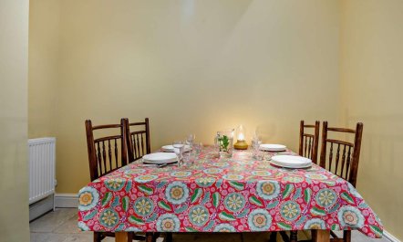 1 Bed in Fifehead Neville 0