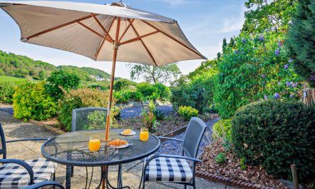 2 Bed in Conwy 1