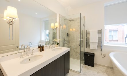 Knightsbridge Delight 8