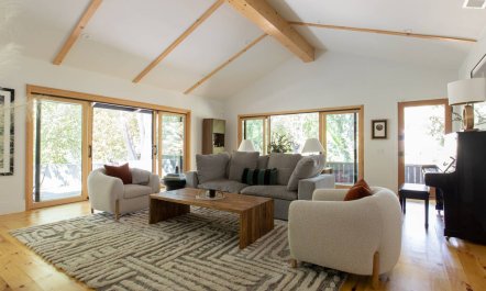 Tropical Treehouse 4