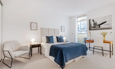 Fitzrovian Romance 0