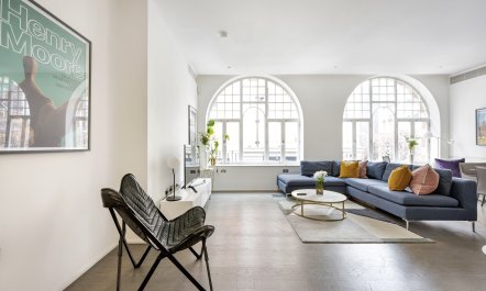 Fitzrovian Romance 9