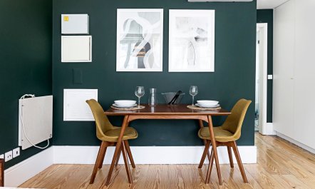 Rich Green & Wicker 4