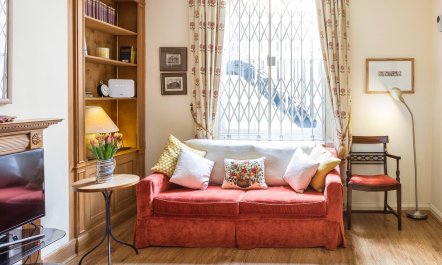 Passport to Pimlico 5