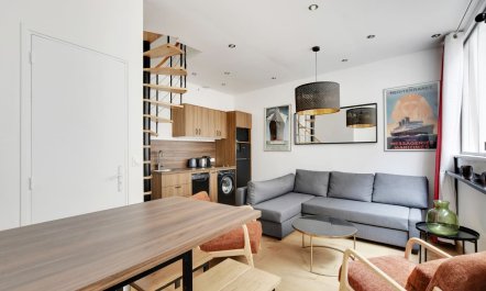 Parisian Sophisticate 3