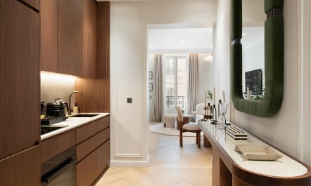 Shimmering Simplicity 1