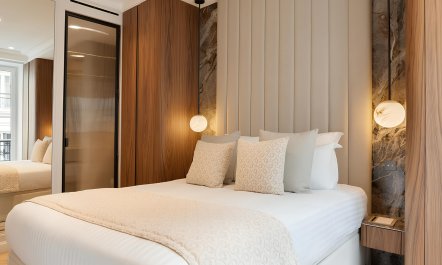 Shimmering Simplicity 7