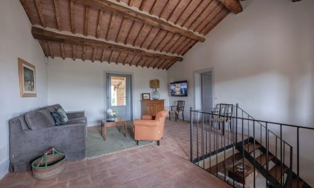 Tranquil Tuscan Retreat 7
