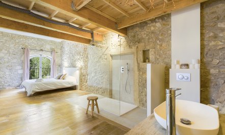 The Gem of Provence 9