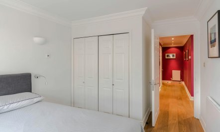 Cosy in Covent Garden 6