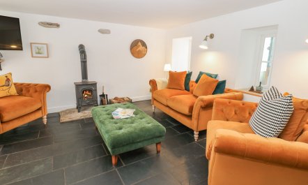 The Dale Cottage 4