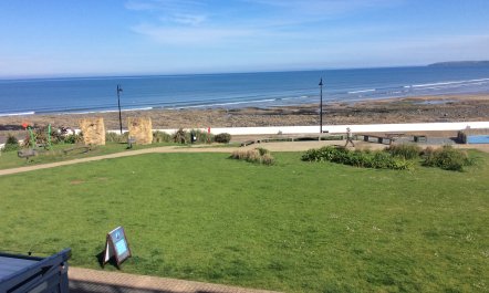 The Lobster Pot 0