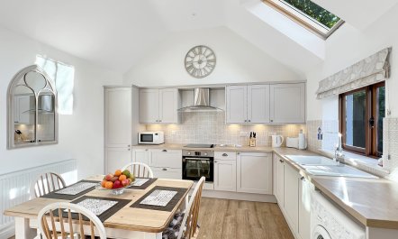 The Old Stables, Waterrow 3