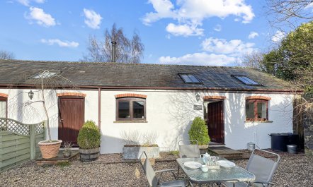 The Old Stables, Waterrow