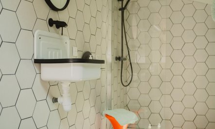 Proven&ccedil;al Charm 3