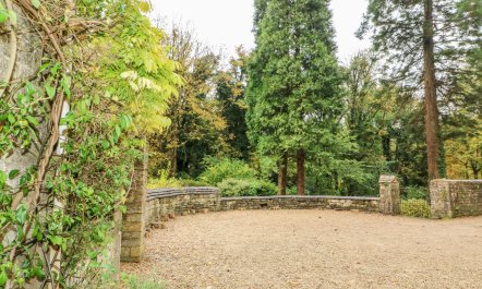 The Chalford Cottage 1