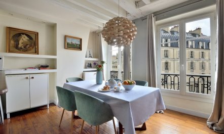 Romantic Refuge 5
