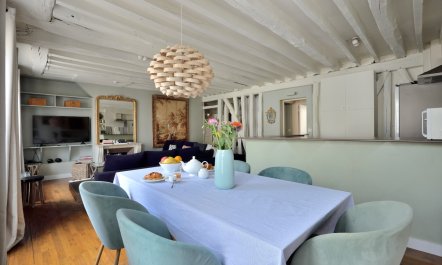 Romantic Refuge 6