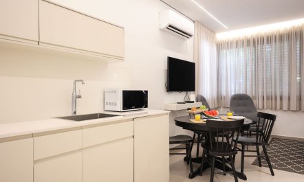 Cat That Got The Cream 5