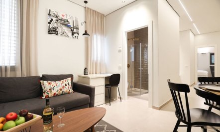 Cat That Got The Cream 3