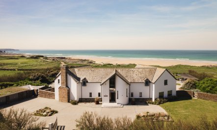 Clifftop Retreat