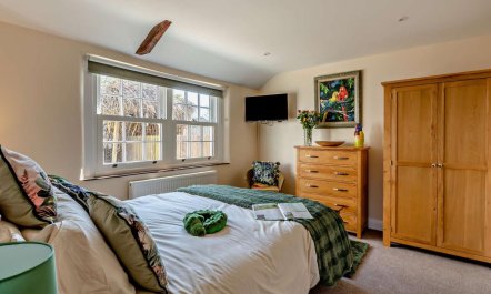 3 Bed in Burnham-on-Sea 4