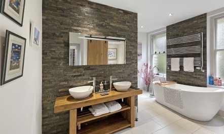 The Cottage at Woodlands 3